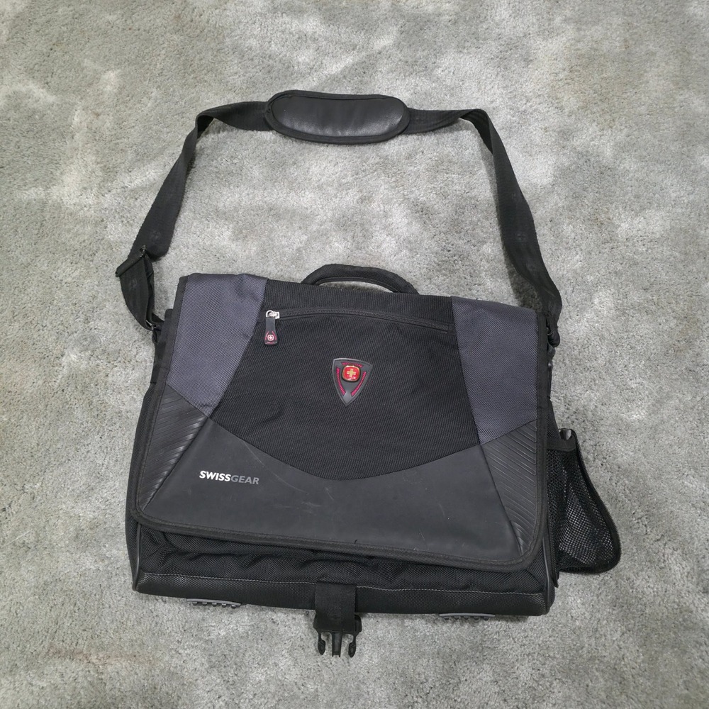 SwissGear Wenger Black Laptop Messenger Bag Shoulder Strap Briefcase Organizer